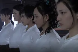 杨蓉阚清子主演，五个美女只能活着离开一个，卧底如何脱身？图片