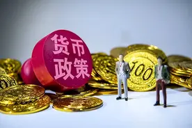 灰犀牛爆发！国外风险逼近中国？中国能否应对危机？图片