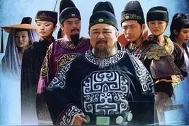 《神探狄仁杰3之漕渠魅影》狄仁杰智断人头案，无头尸引发私盐案图片