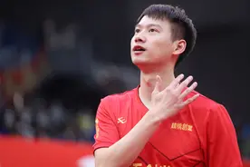 周雨：打球养活自己，是最初和最终的成就感 |“92一代”的故事图片