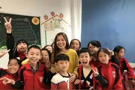 欧洲女孩因长得像中国人，跑来中国寻亲，DNA结果让她泣不成声图片