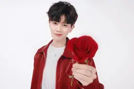 任嘉伦代言珠宝闹笑话，品牌方急得忙道歉，营销CP红利拉白鹿下水图片