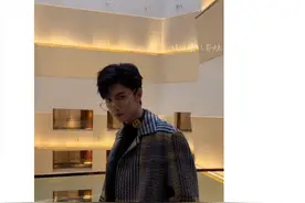 杨洋用脸杀人？胡先煦减肥后成理想型，王俊凯遥远清冷感十足图片