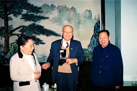 他是袁世凯的亲孙子，著名的核物理专家，他让中国少走多年弯路图片