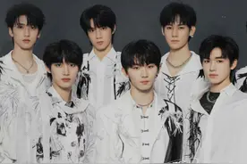 时代少年团丁程鑫多优秀啊，登上冬奥会开幕式，马嘉祺都不能比图片