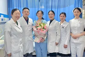 女子痛经加重原是子宫内膜“飘走”！ 医生：不治可能造成不孕不育图片
