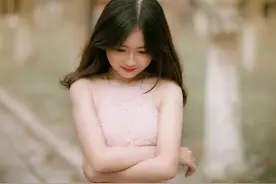 男生不敢直视女生眼睛的四大原因图片