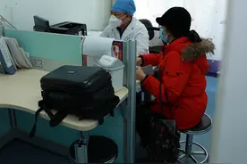 乳腺增生不一定会致癌，发展到乳腺癌仅5步！发现这些症状尽早就医图片