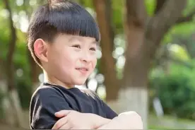 后妈（15）继子贼机灵，要挟父母同房图片
