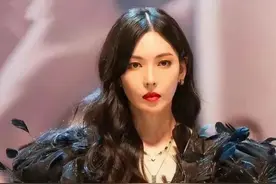 南韩受欢迎的蛇像女星们，清冷美艳的柳智敏，金素妍图片