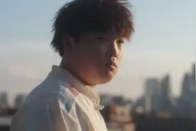 Bin霸气喊话：非常尊敬Faker，但T1今年明显菜了许多图片