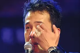 事实证明，51岁的杨坤，活成了一个笑话图片
