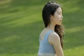 人像美图壁纸第39期：瑜伽美女图片