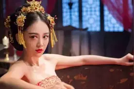 妃子洗澡不用自己动手，太监亲自伺候妃子，为何是苦不堪言？图片