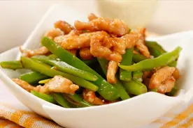 炒肉丝，最忌直接下油锅，谨记2个技巧，滑嫩不柴，没腥味不粘锅图片