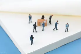 烦人的职场“流言碎语”，如何破？图片