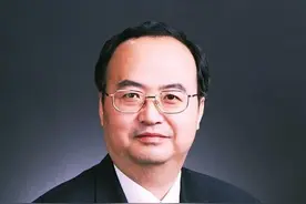 中科院院士、西安交大教授孙军：颠覆固有认知 让金属材料更强韧图片