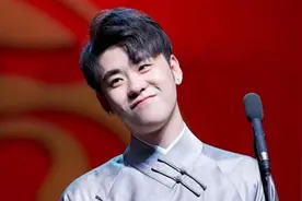 当初张云雷和郭德纲情同父子，为什么却选择巅峰期自立门户呢？图片