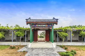 农村俗语：门不对三，窗不摆四，啥意思？有道理吗？图片