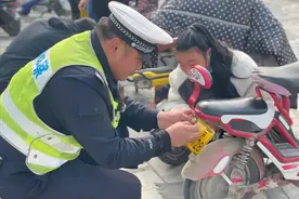 流程明确了！电动车、三轮车、老年代步车，怎么上牌？费用多少？图片