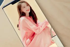 壁纸｜林允儿时尚写真壁纸图片