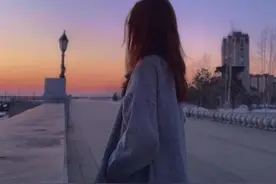 人生，回头看看，除了没人疼，全身哪都疼！（很心酸图片