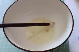 适合家长和孩子在家做的科学小实验图片