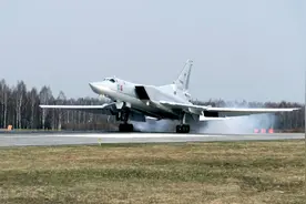 俄罗斯在马里乌波尔重新启用FAB-3000航空炸弹图片
