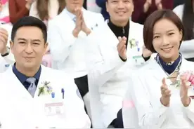 终于成名的8位演员，个个实力不俗，有人却整整熬了37年图片