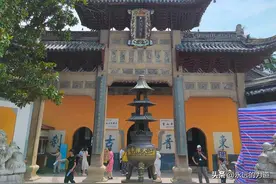 镇江金山寺——一点青螺白浪中，全依水府与天通的境界图片