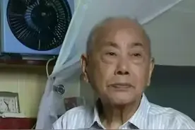 2018年，福建93岁老人被孙子一拳打倒，儿子护短称：父亲不会讲话图片