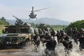 俄军在乌克兰表现不佳！团级部队曾被中方合成营击败，问题在哪？图片