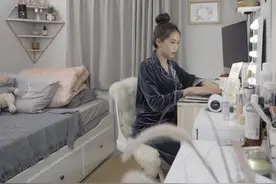 90后女生改造9㎡卧室：将逼仄空间化腐朽为神奇，半平米都不浪费图片