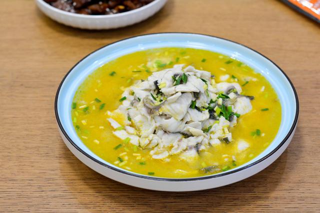 吃完淀粉食物再吃花胶 2026年吃完淀粉食物再吃花胶会怎么样
