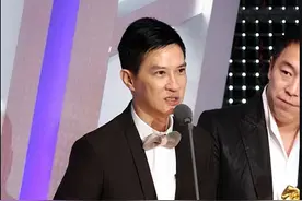 张家辉的清醒，“打”了多少明星夫妻的脸图片