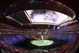 这家南通海门职业足球俱乐部，卖拖鞋做青训，输出百人次国脚图片