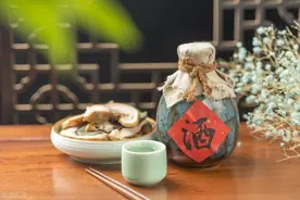 喝酒的最高境界，史上最经典的50句饮酒诗词图片