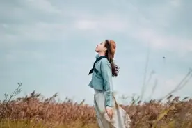 这几个不吉之兆，在45岁到55岁这十年，来到你身边图片