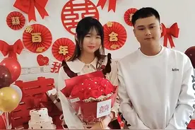惊！男子订婚，竟害羞不敢牵手？！图片