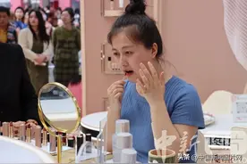 浙江杭州：“国际美妆节”带动“美丽经济”图片