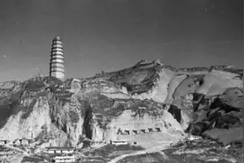 1938年在延安，第一次开展庆祝党的生日活动图片