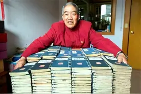 山西老农张喜才苦练书法50多年，8年抄完四大名著，网友：无意义图片