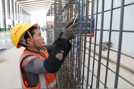 工地上能真正挣到钱的，无非就是这三种人，都是大哥一样的存在图片