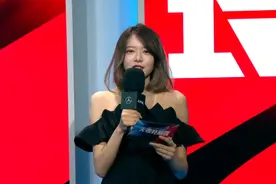 LPL三大美女主持亮相，小钰神情低落，替Rookie担心，张导独宠她图片
