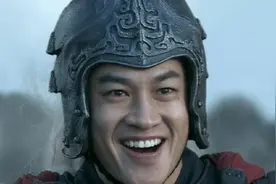 回顾同为吕布仇敌，为何张飞对吕布破口大骂，关羽却尊称吕将军？图片