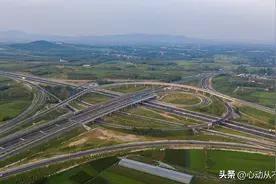 山东高速开起来好无聊图片
