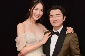 李亚男为老公庆42岁生日，王祖蓝眼神宠溺不离姐姐，妹妹全程高冷图片