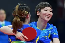 王曼昱冠军搭档转型乒乓球教练，肖战弟子闫安方博车晓曦共同创业图片