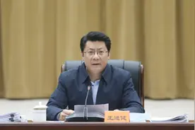 扬州市市长王进健、南通市市长吴新明、盐城市市长周斌、淮安市市长史志军、宿迁市市长陈忠伟，拟任市委书记图片