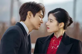 暧昧期男女生聊天，什么话题是不能聊的？图片